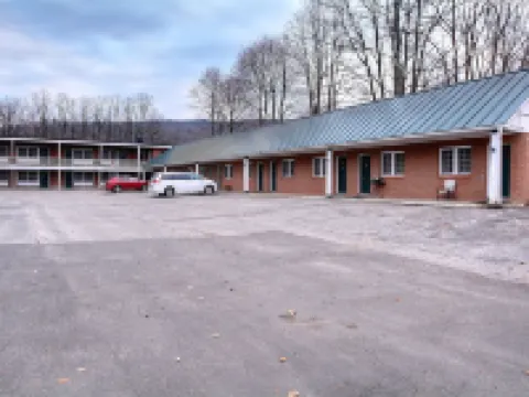 Colonial Motel and Spa Hotele w: Windham County