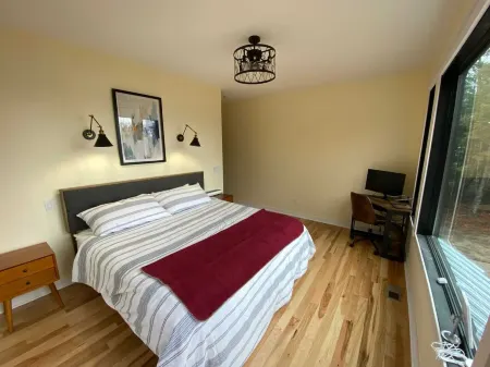 Sunrise Sands Retreat Beach & Dock 2364 Отели в г. Торч Лейк Тауншип