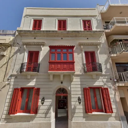 Palazzo Violetta Boutique Hotel Отели в г. Слима