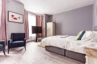 North Central London House/ Sleeps8/Garden/Wifi