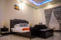 Charming Holiday Lodge Hotels in Meedhoo