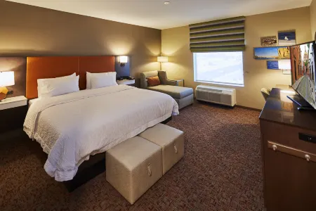 Hampton Inn Parker Отели в г. Cienega Springs