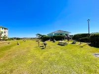 Pebble Beach B101 - beachside with resort amenities