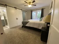 Relax at the Lonestar Lodge! Close to all the fun in DFW! Hotels in Fort Worth Cultural District