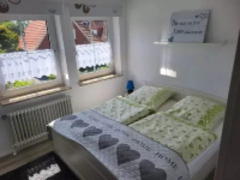 Haus Seelöwe für 3 Personen, Strandnah, Terrasse, Grill, Fahrräder, Wlan, top