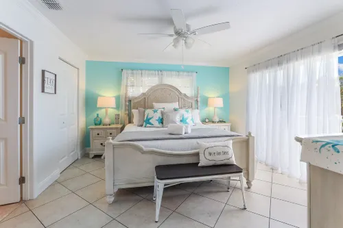 Heated Private Pool and Game Room Experience - Luxurious Oasis