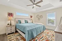 Exquisite Luxury Oasis with Private Pool & Spa Hotels in Upper Grand Lagoon