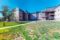 Updated, Top-Floor Condo w/ Gas Fireplace, Shared Pool/Hot Tub - Walk to Shuttle