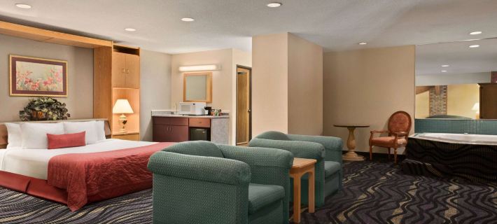 Baymont by Wyndham Logan Hotels in Hocking County