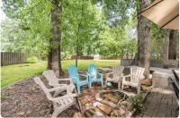 Cozy Gem: Stay at CoupeDe Huntersville Your 4bd 2.5baHome Away From Home Hotels near Northcross Shopping Center