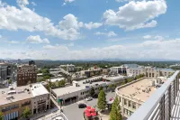Cambria Hotel Downtown Asheville - Scenic