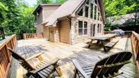 Hot Tub and Fire Pit - Charming Woodland Escape