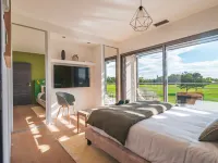 Horizon Resort Massane Отели рядом с достопримечательностью «Spa Aromassane»