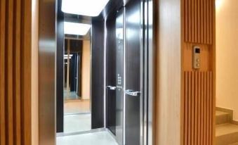 Two Bedroom Apartment with Sea View Jake