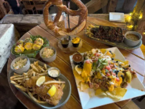 傑克遜惠特尼旅館 杰克遜酒店