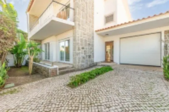 Casa Rosário - Three Bedroom Villa with Private Pool