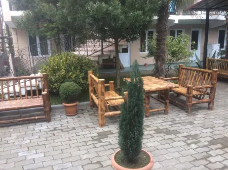 Gio 350 Отели рядом с достопримечательностью «ქობულეთის ბულვარი»