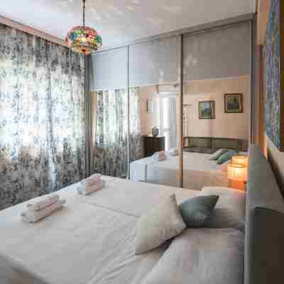 Unique Flat with Sea View at Edem Beach - A Seafront Property by Athenian Homes Rooms