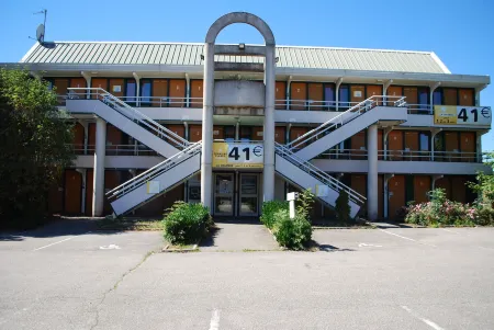 Premiere Classe Epinal Отели в г. Вогезы