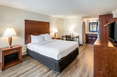 Suburban Studios Middlesboro Hotels in Pineville