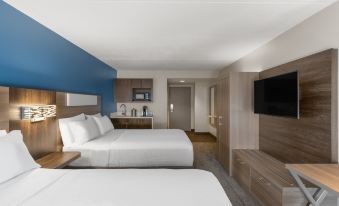Holiday Inn Express & Suites Danbury - I-84
