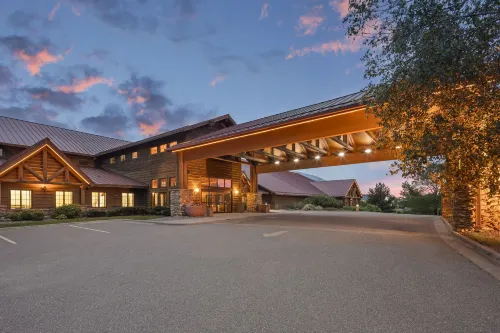 Bantr Grand Hotel Wausau - Rothschild