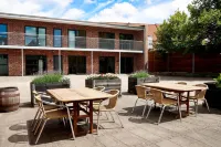 Bed and Breakfast Phønix Hotels in Struer