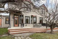 Spacious main level 2 bdrm off Missoula Hip Strip, across river from downtown