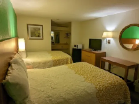 Budget Host Inn Hotels in Vance County