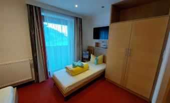 Apart Frühstückspension Stark