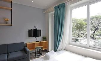 Hanoi Home 2 - Lake View Apartment
