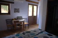 Casa il Girasole Con Piscina Nelle Marche Hotels in Macerata