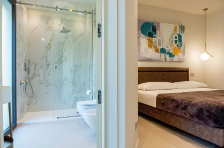 Hera rooms and suites