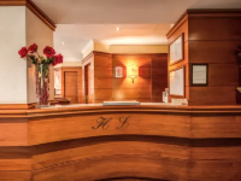 โรงแรมเลารา โรงแรมในโรม