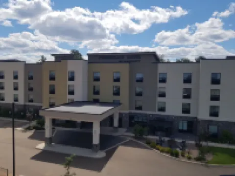 TownePlace Suites by Marriott Petawawa Hotel di Petawawa