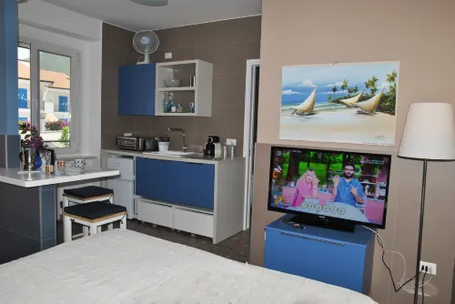 La Bouganville Studio 200 m from the Sea