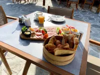Villa Karina - Κοντά στην παραλία Αχλαδιές - breakfast