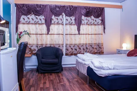 Euroway Hotel