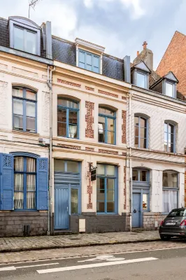 Au Chat Qui Dort Lille - Magasin Hotels in Lomme