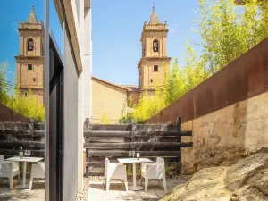 Hotel Viura