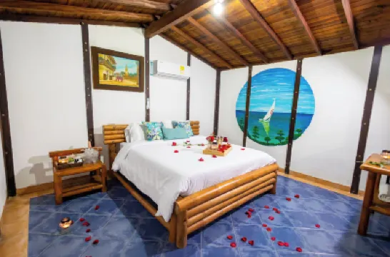 Marazao Beach Hostel Hotels near Tierra Bomba Island