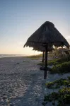 Mero Mero Hotel - Beach