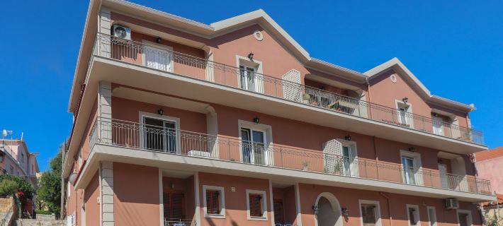 Dina Apartments Argostoli Hotels in Argostolion