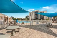 Blue Pelican - Private Pools