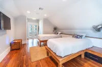 ذا أتيكوس Hotels near Rosemary Beach Town Hall