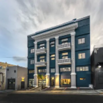 瓦爾迪斯港酒店 鄰近San Juan Cruise Port Terminal的酒店