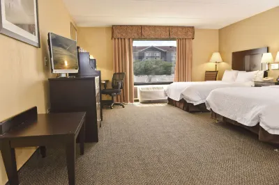 Hampton Inn & Suites Alexandria Hotels in Alexandria
