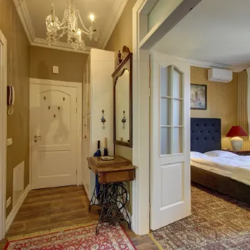 German18-3A Luxury Vilnius Apartment