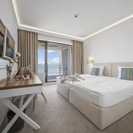 HVD Nympha Hotel - All Inclusive, Private Beach & Free Parking - Adults Only