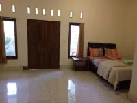 Sari Laut Hotels in Gili Meno
